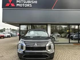 Mitsubishi Outlander thumbnail 8
