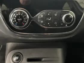 Renault Captur thumbnail 15