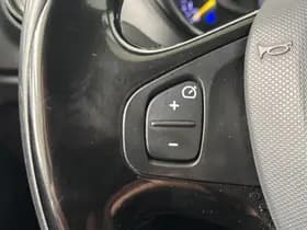 Renault Captur thumbnail 17