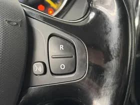Renault Captur thumbnail 18