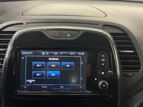 Renault Captur thumbnail 35