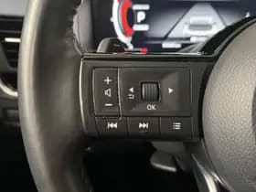 Nissan Qashqai thumbnail 21