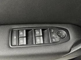 Renault Captur thumbnail 14