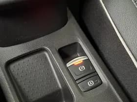 Renault Captur thumbnail 28