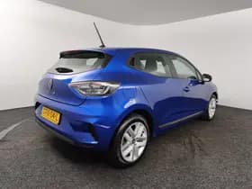 Renault Clio thumbnail 2