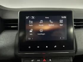 Renault Clio thumbnail 12