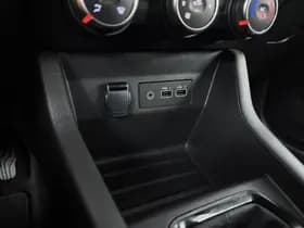 Renault Clio thumbnail 31
