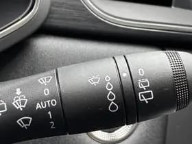 Mitsubishi Grandis thumbnail 23