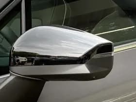 Mitsubishi Grandis thumbnail 32