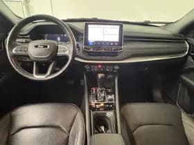 Jeep Compass thumbnail 3