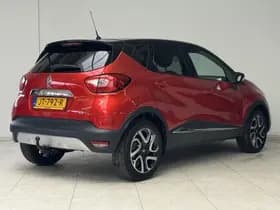 Renault Captur thumbnail 2
