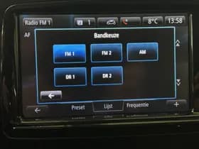 Renault Captur thumbnail 27