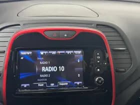 Renault Captur thumbnail 31