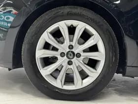 Renault Clio thumbnail 24