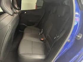 Renault Clio thumbnail 8