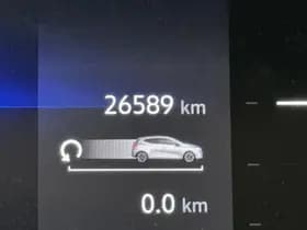 Renault Clio thumbnail 25