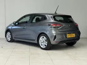 Renault Clio thumbnail 6