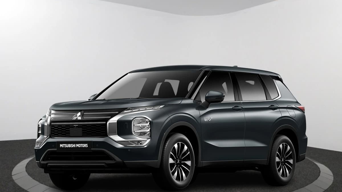 Mitsubishi Outlander — foto 1