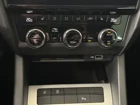 Škoda Octavia thumbnail 13
