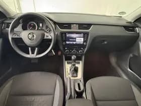 Škoda Octavia thumbnail 3