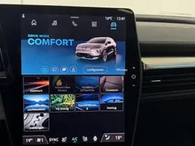 Mitsubishi Eclipse Cross thumbnail 41