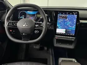 Mitsubishi Eclipse Cross thumbnail 10