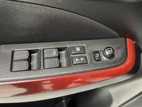 Suzuki Swift thumbnail 18