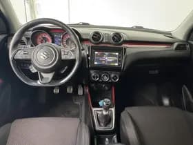 Suzuki Swift thumbnail 3