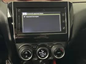Suzuki Swift thumbnail 41