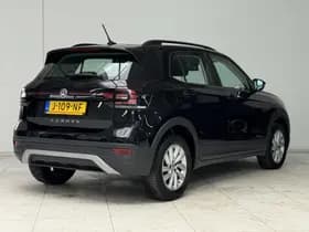 Volkswagen T-Cross thumbnail 2