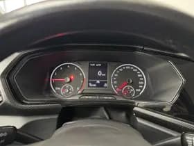 Volkswagen T-Cross thumbnail 3