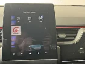 Renault Arkana thumbnail 32