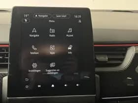 Renault Arkana thumbnail 36