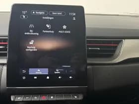 Renault Captur thumbnail 31