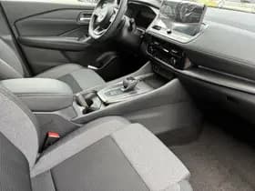 Nissan Qashqai thumbnail 10