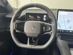 Polestar 4 thumbnail 28
