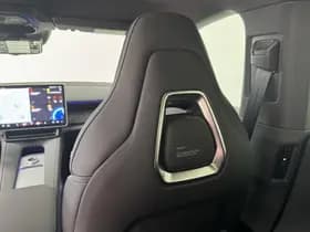 Polestar 4 thumbnail 30