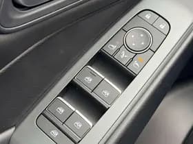 Nissan Qashqai thumbnail 21