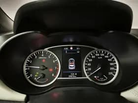 Nissan Micra thumbnail 4