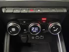 Renault Clio thumbnail 14