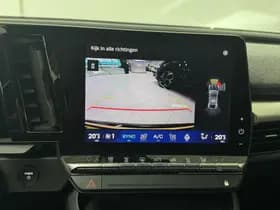 Renault Mégane E-Tech thumbnail 12