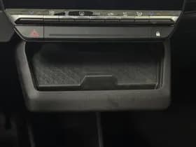 Renault Mégane E-Tech thumbnail 13