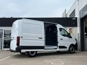 Renault Master thumbnail 2