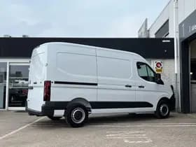 Renault Master thumbnail 23