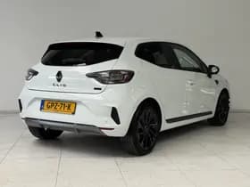 Renault Clio thumbnail 2
