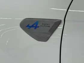 Renault Clio thumbnail 17