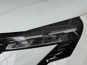 Renault Clio thumbnail 26