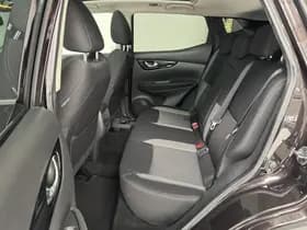 Nissan Qashqai thumbnail 8