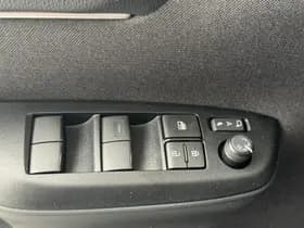 Toyota Yaris Cross thumbnail 15