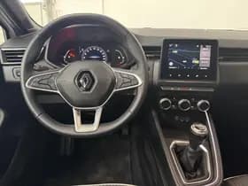 Renault Clio thumbnail 10